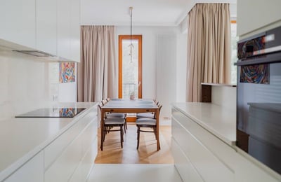 Rent of a spacious 4-room apartment, 122 m², Wilanów Zawady, Warsaw, Poland